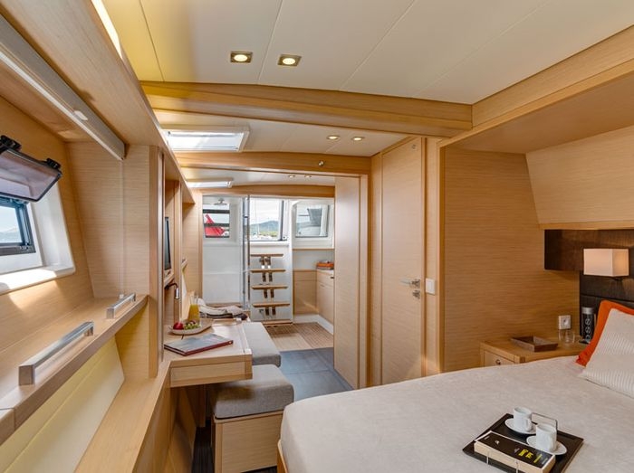 Aft starboard owner cabin