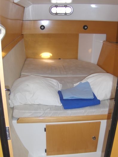 Aft starboard cabin