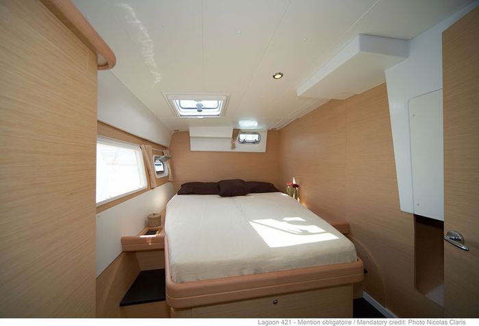 Aft starboard cabin