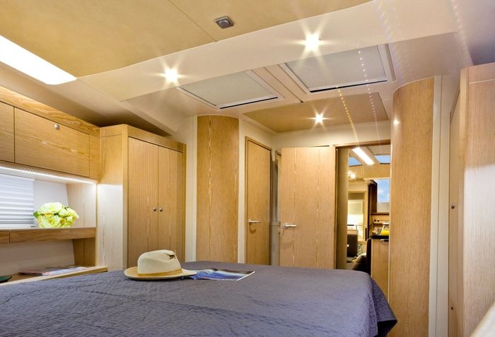 Forward cabin