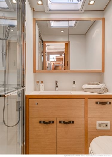 Middle port bathroom