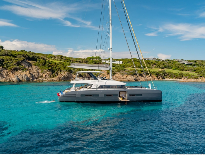 New Lagoon 77 catamaran Lagoon 24