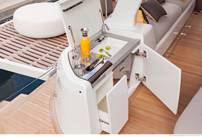 New Lagoon 77 catamaran Lagoon 29