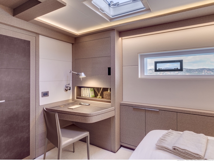 New Lagoon 78 power catamaran Lagoon 34