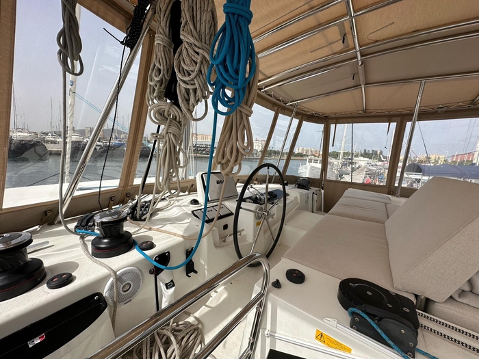 2020 Lagoon 46 catamaran Lagoon 33