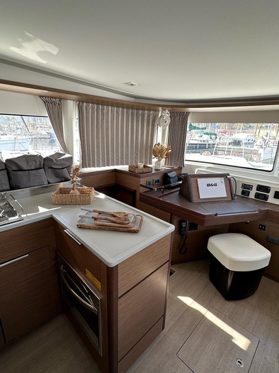 2020 Lagoon 46 catamaran Lagoon 41