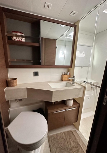 2020 Lagoon 46 catamaran Lagoon 10