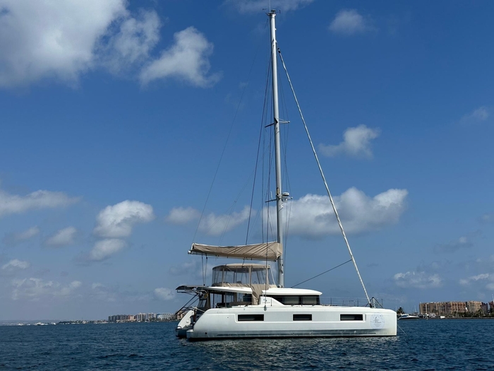 2020 Lagoon 46 catamaran Lagoon 25