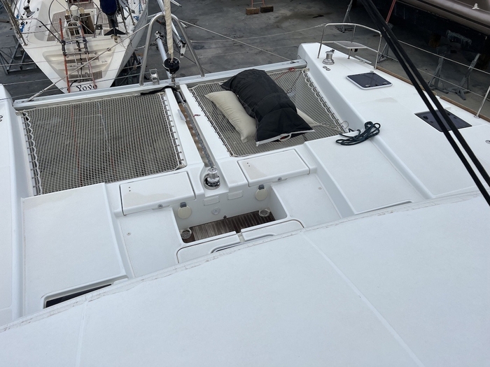 2014 Lagoon 52 catamaran Lagoon 42