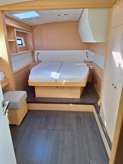 2014 Lagoon 52 catamaran Lagoon 49