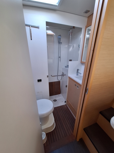 2014 Lagoon 52 catamaran Lagoon 7