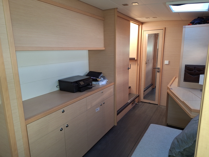 2014 Lagoon 52 catamaran Lagoon 14