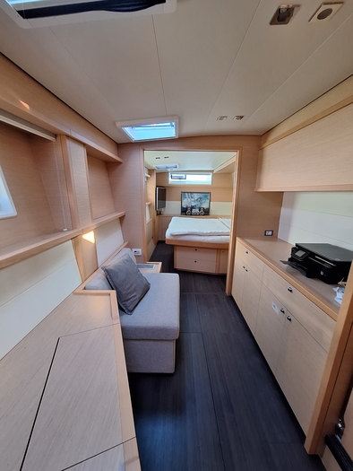 2014 Lagoon 52 catamaran Lagoon 10