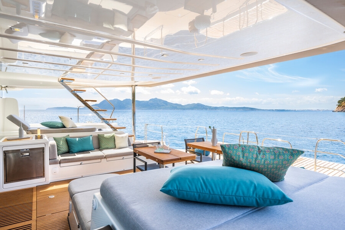 New Lagoon 60 catamaran Lagoon 21