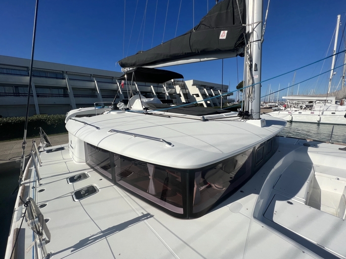 2019 Lagoon 450 catamaran Lagoon 30