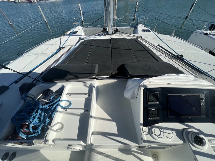2019 Lagoon 450 catamaran Lagoon 34