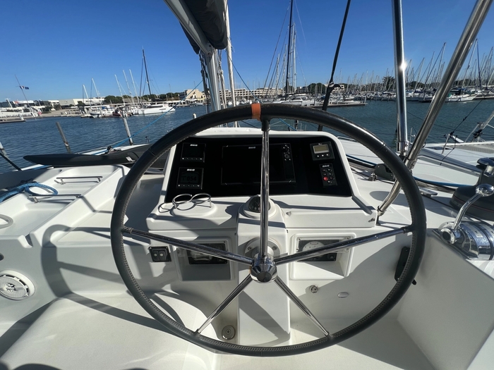 2019 Lagoon 450 catamaran Lagoon 33