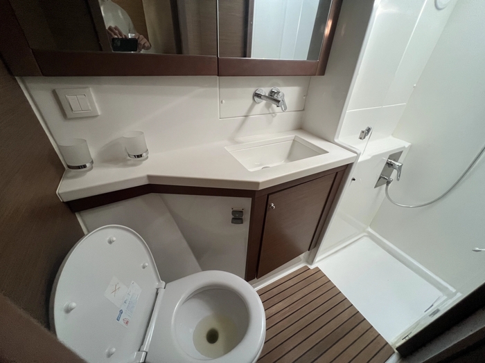 2019 Lagoon 450 catamaran Lagoon 3