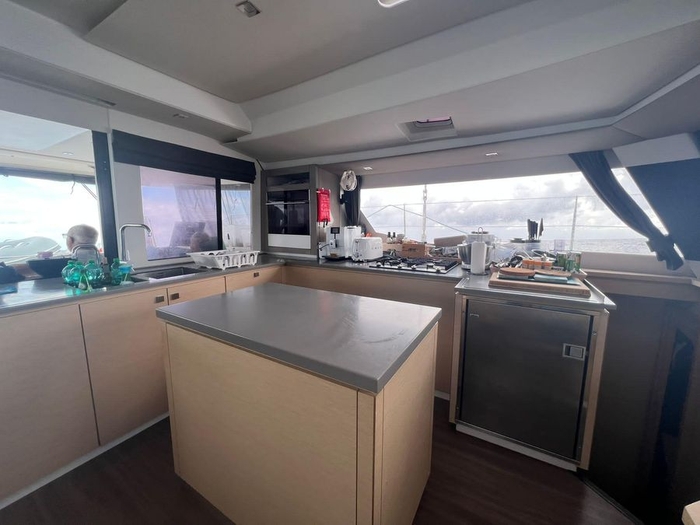 2018 Fountaine Pajot Saba 50 catamaran Fountaine Pajot 35