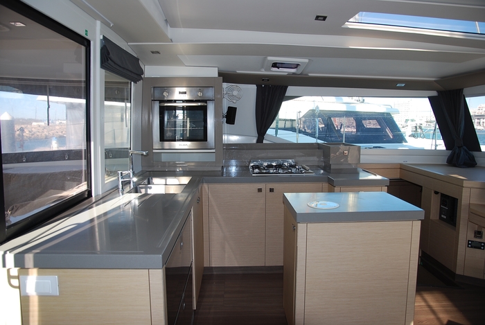 2018 Fountaine Pajot Saona 47 catamaran Fountaine Pajot 31
