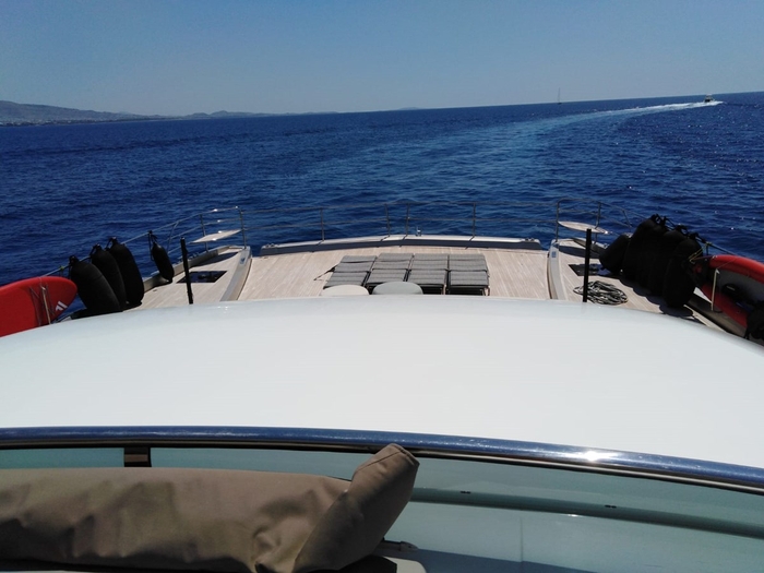 2018 Lagoon 78 power catamaran Lagoon 33