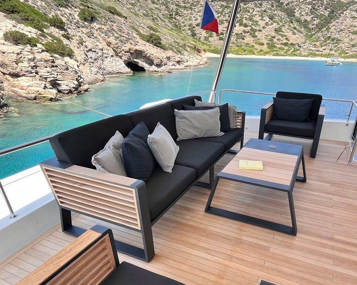 2018 Lagoon 78 power catamaran Lagoon 37