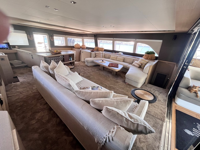 2018 Lagoon 78 power catamaran Lagoon 42