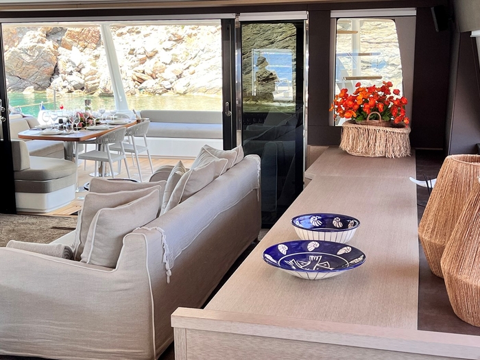 2018 Lagoon 78 power catamaran Lagoon 43