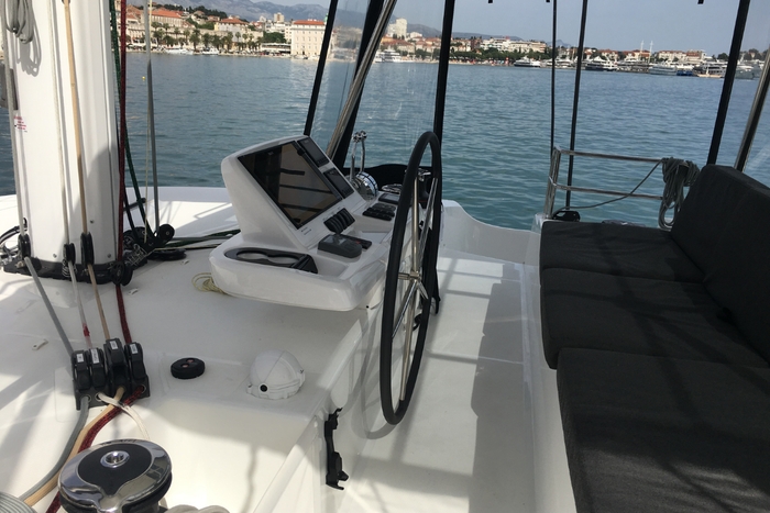 2019 Lagoon 50 catamaran Lagoon 29