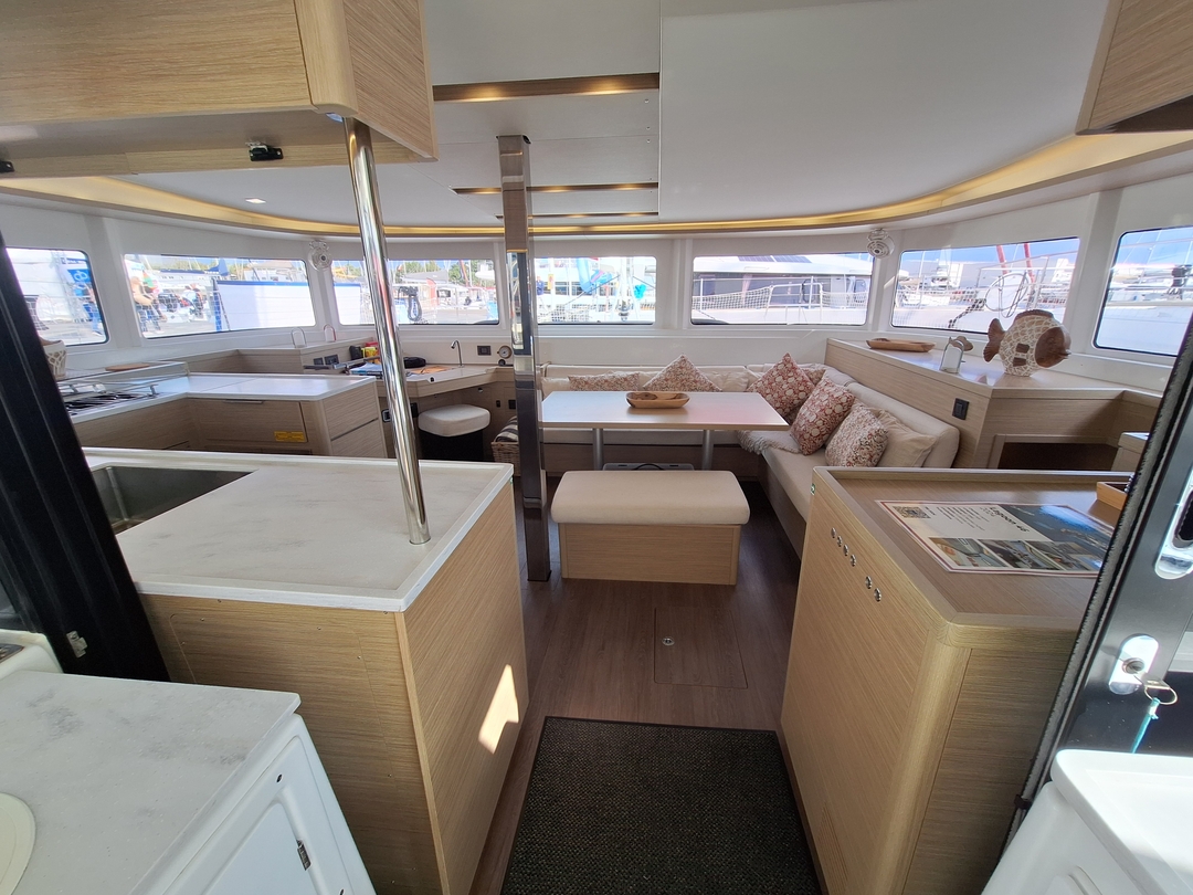 2024 Lagoon 46 catamaran Lagoon 32