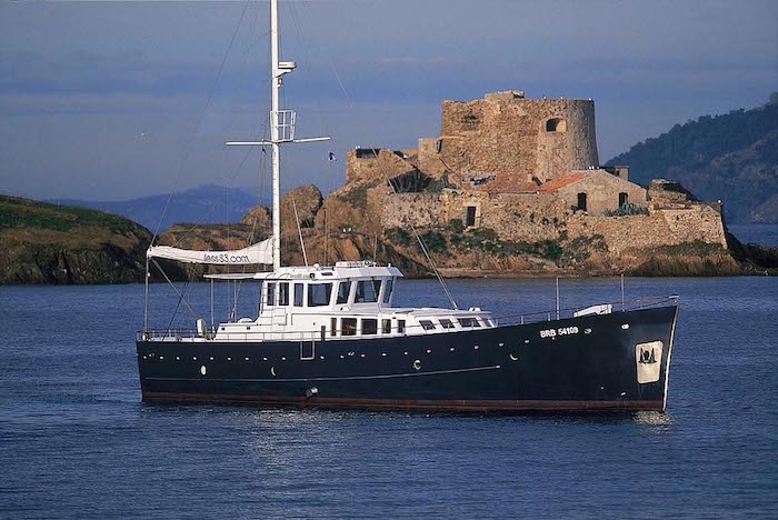 Trawler Less 83
