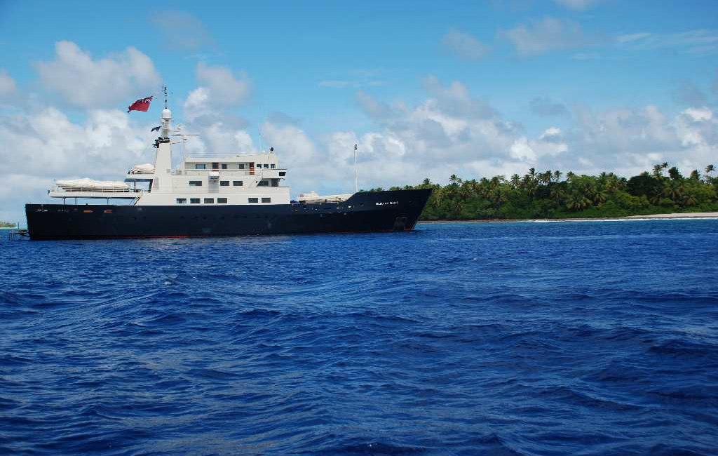 Anchored out