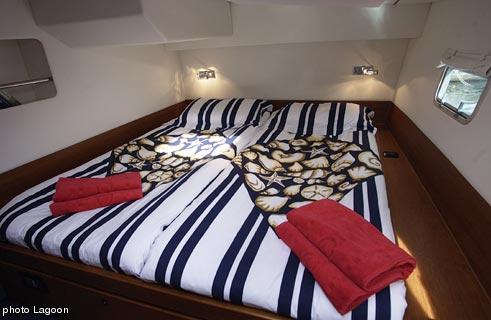 Aft port cabin
