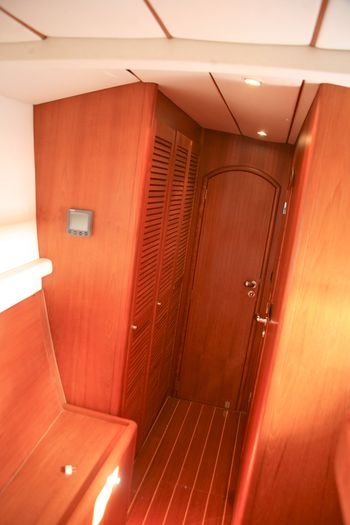 Crew cabin